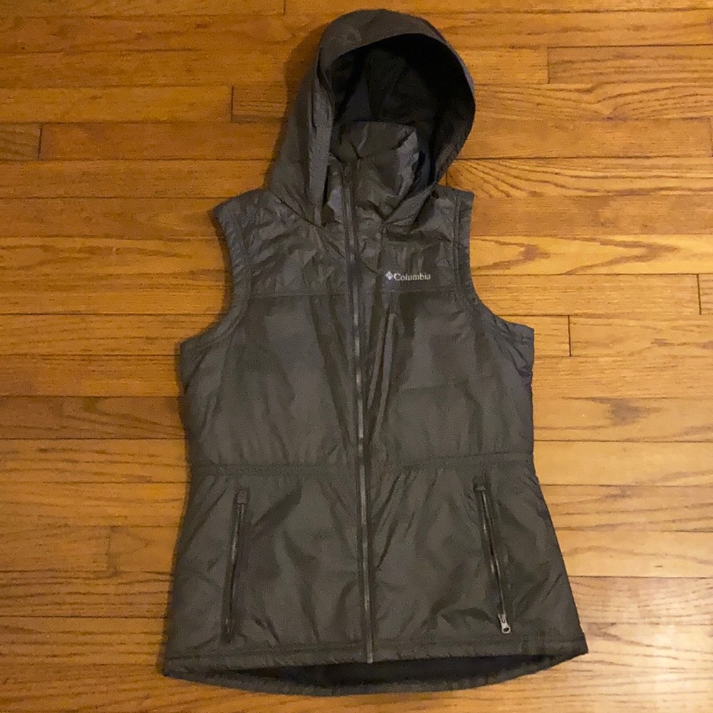Columbia Vest